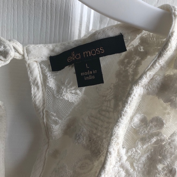 Ella Moss Olivier Cold Shoulder Top in Natural - Picture 8 of 8